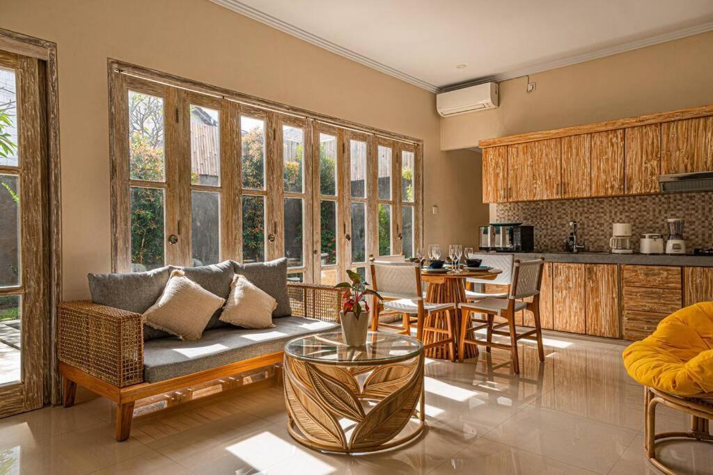 Beautiful Private 2Bed Villa 5 Mins To Finns Beach Canggu Exteriör bild